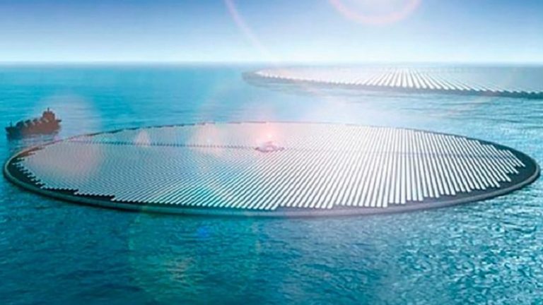 Dei giganteschi parchi solari galleggianti potrebbero produrre carburante e aiutarci a risolvere la crisi climatica. Lo afferma uno studio