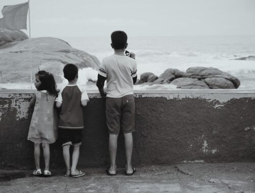 children, beach, siblings
