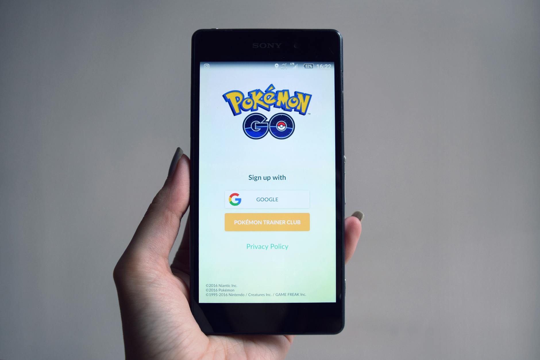 Applicazione Pokemon Go Sullo Schermo Dello Smartphone