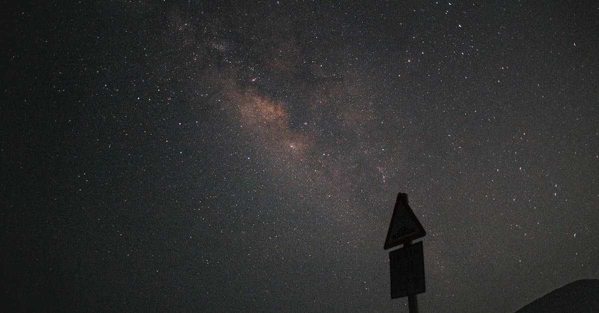 Stelle e nebulose colorate nel cosmo