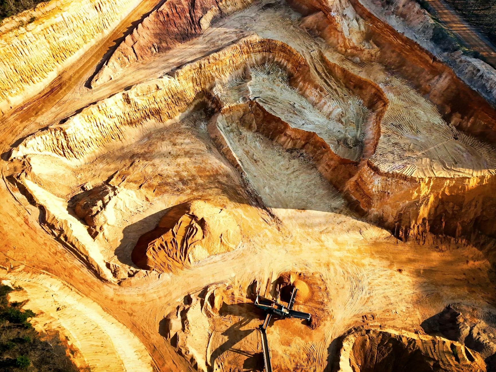 Analisi geologica al microscopio
