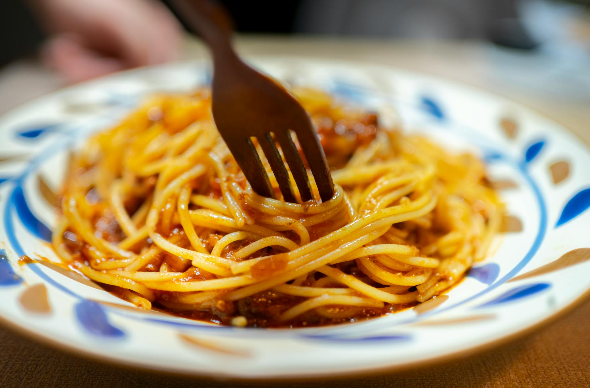 Piatto di carne alla romana cucinata in padella