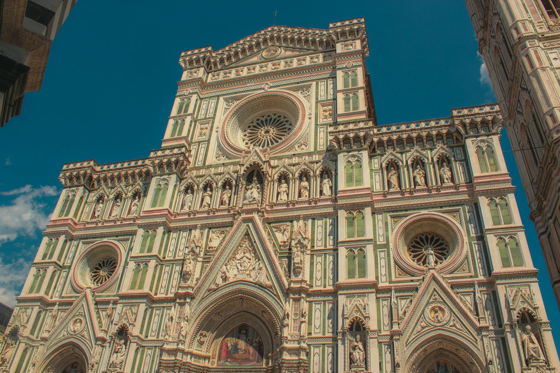 Interno di una basilica italiana