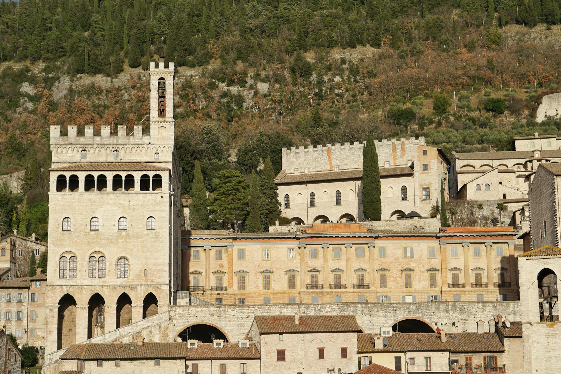 Interno di una basilica italiana storica