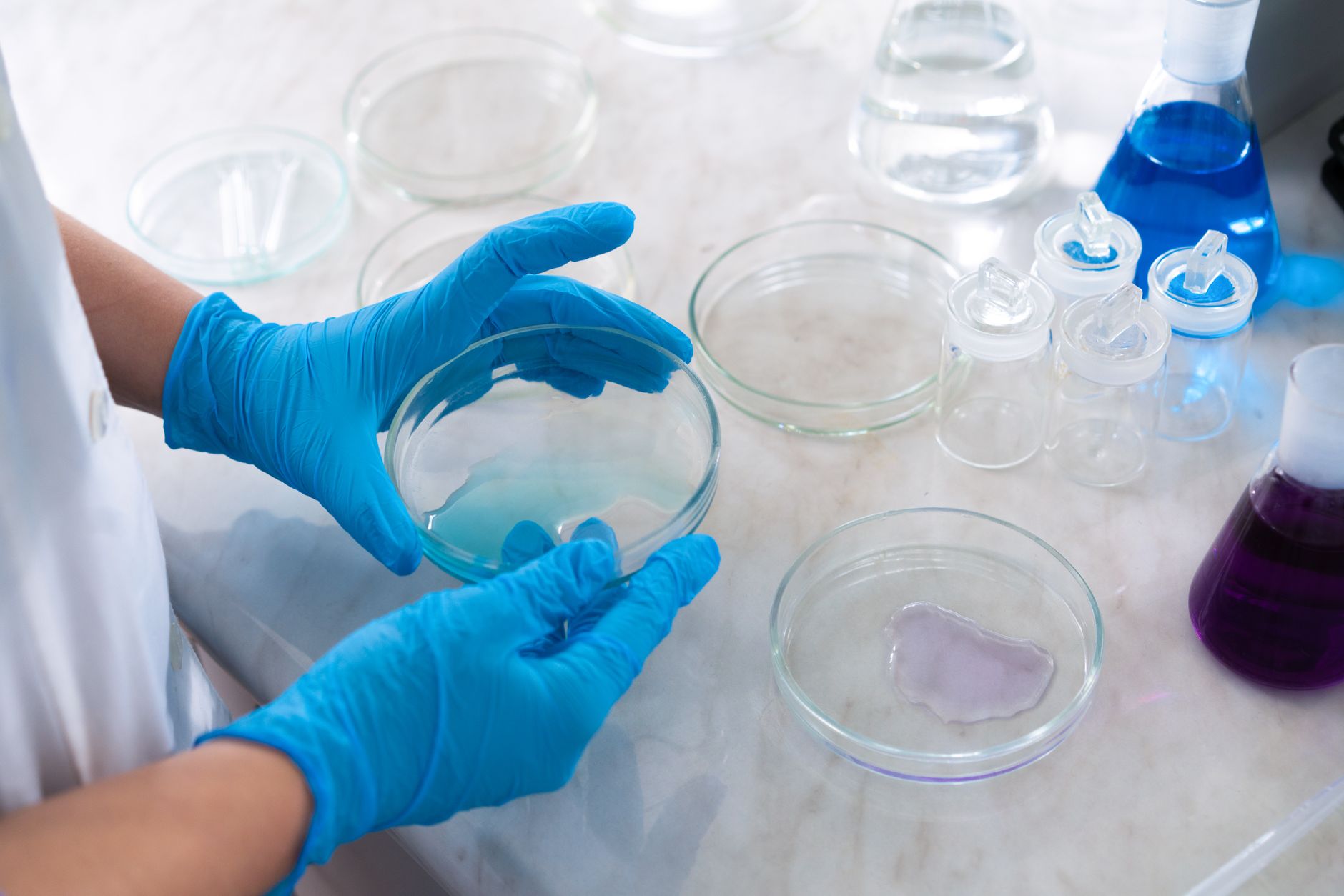 Gli studi clinici hanno valutato l'efficacia del farmaco nella prevenzione dell'HIV