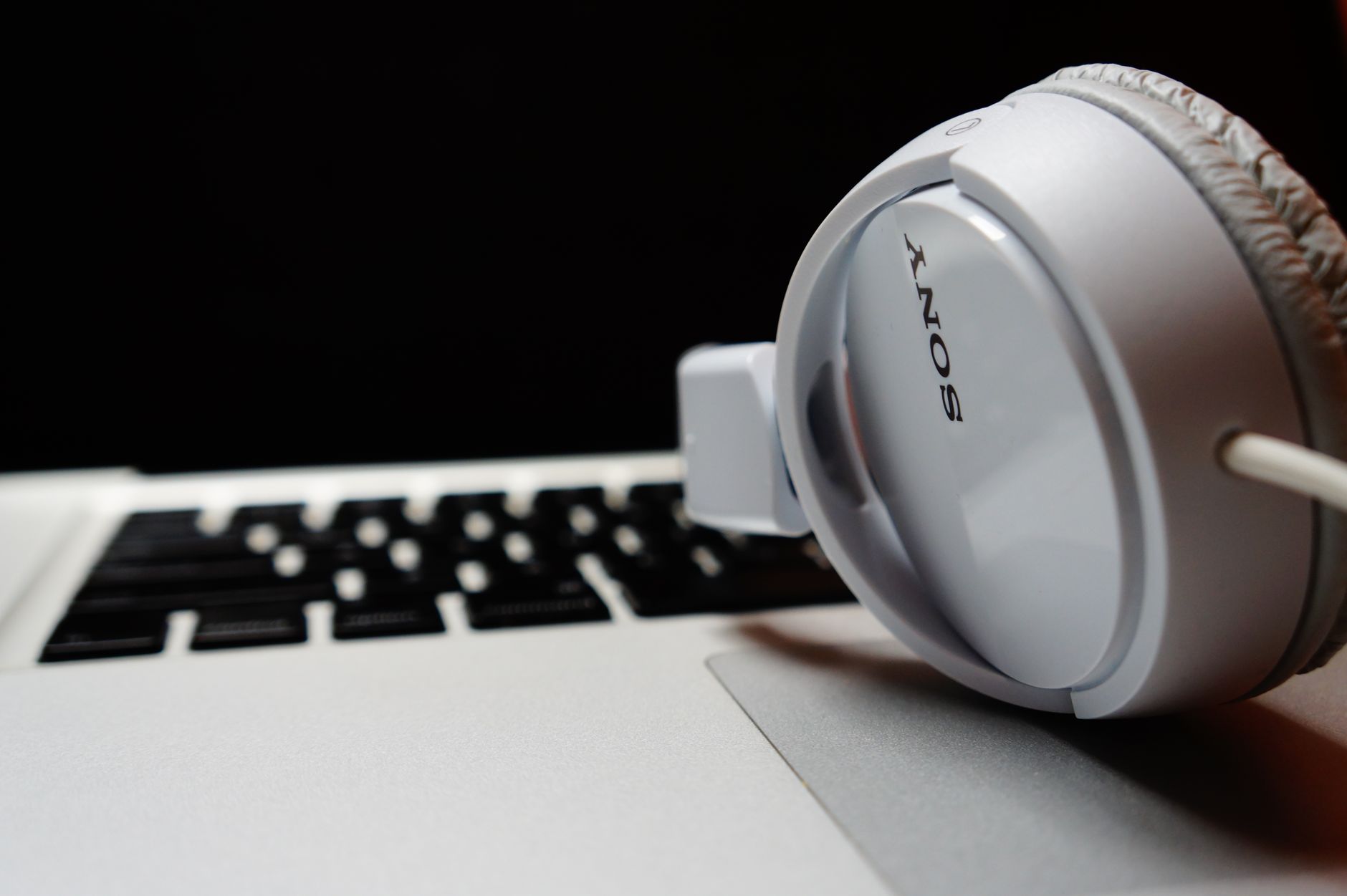 Musica digitale e condivisione di file online