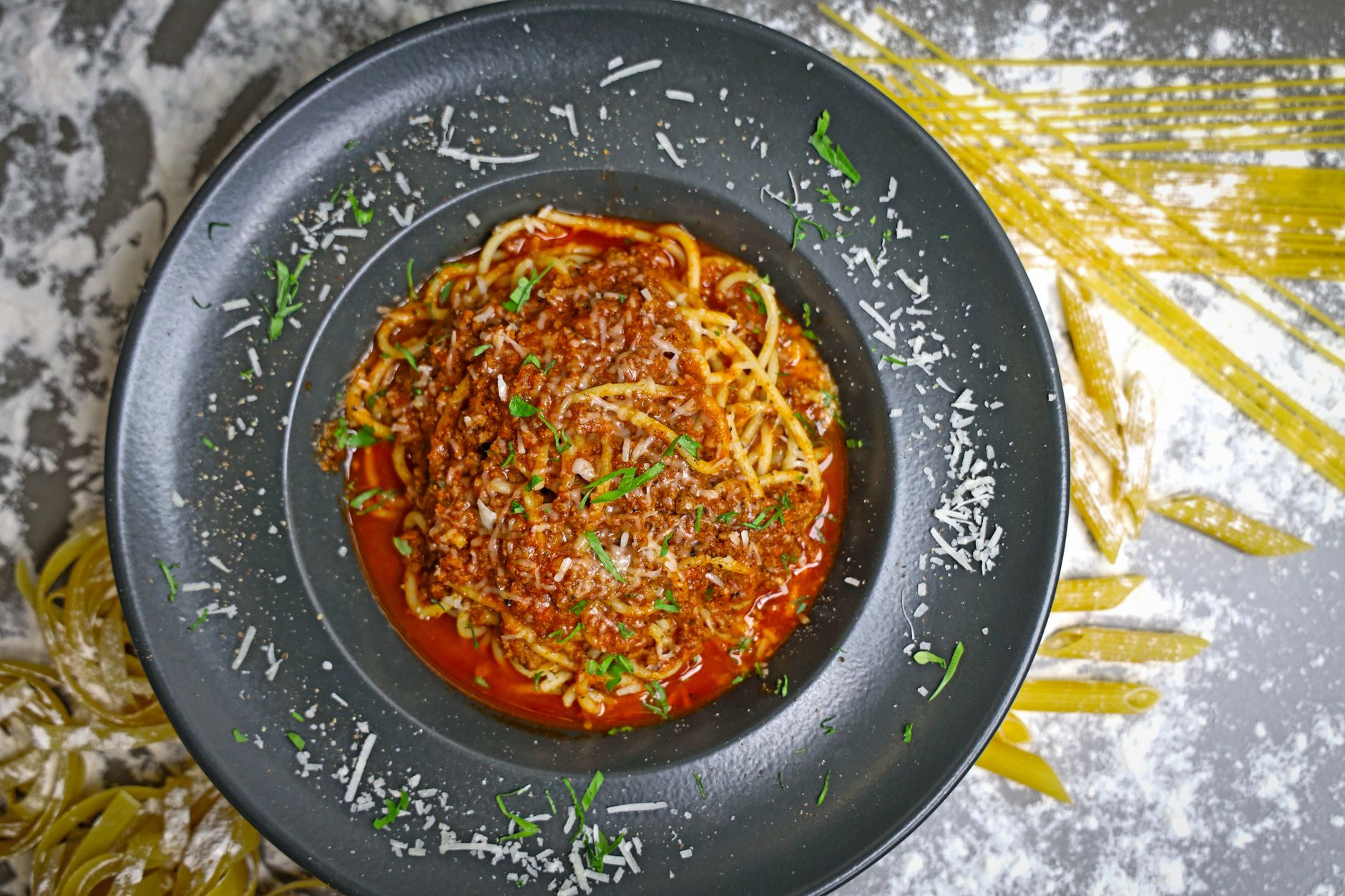 Ingredienti del soffritto: sedano, carota e cipolla
