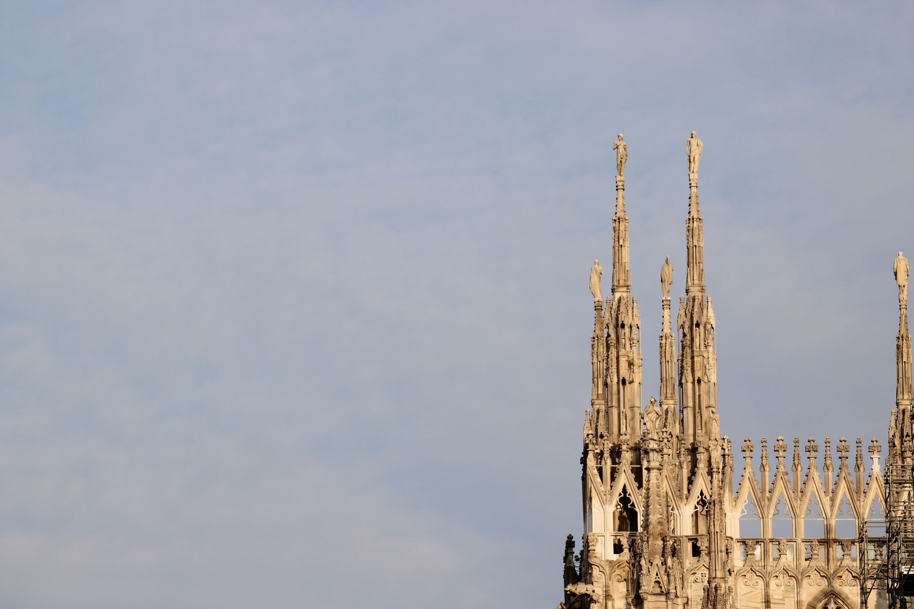 Facciata di una cattedrale italiana
