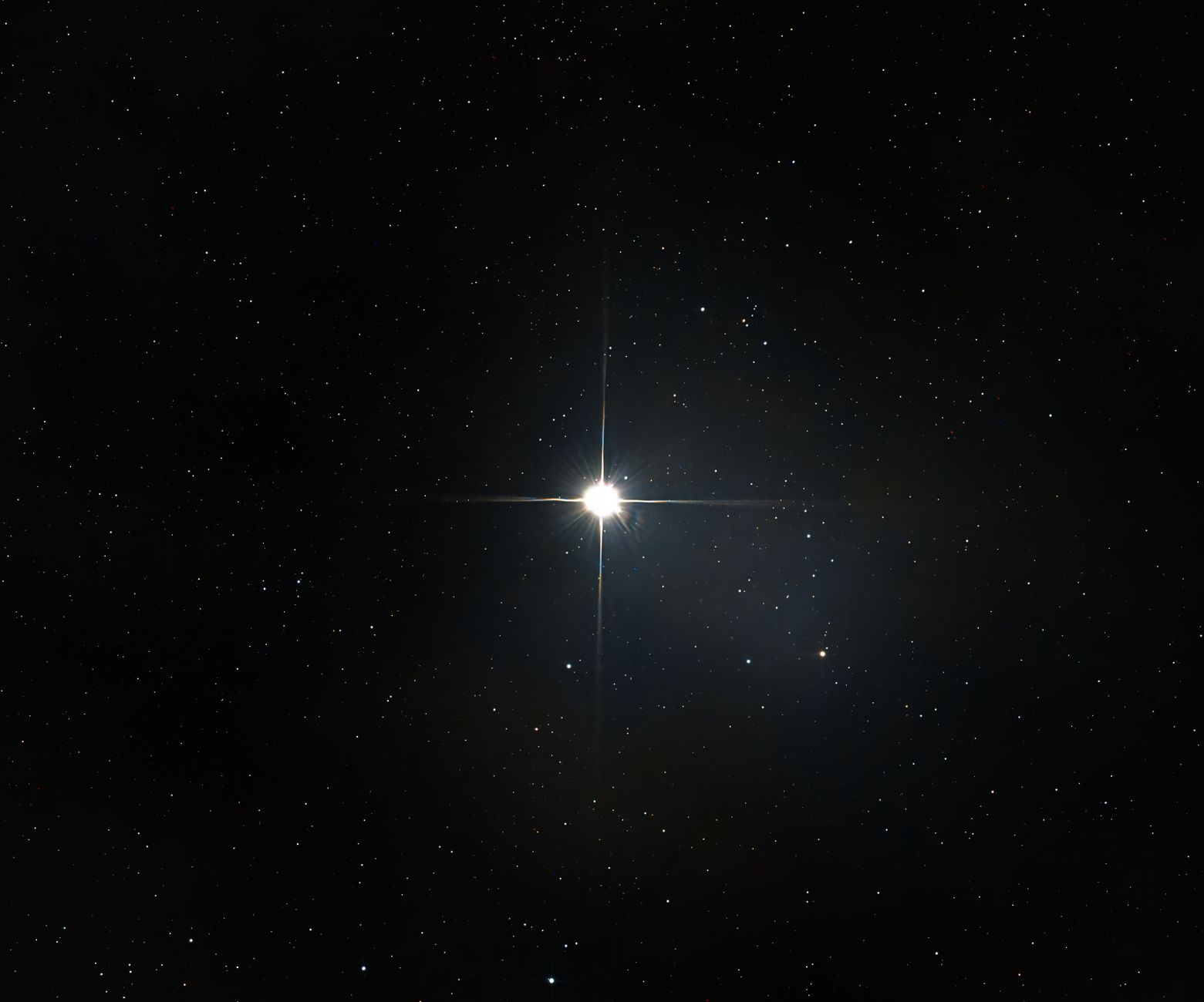 Cielo stellato notturno con la Via Lattea