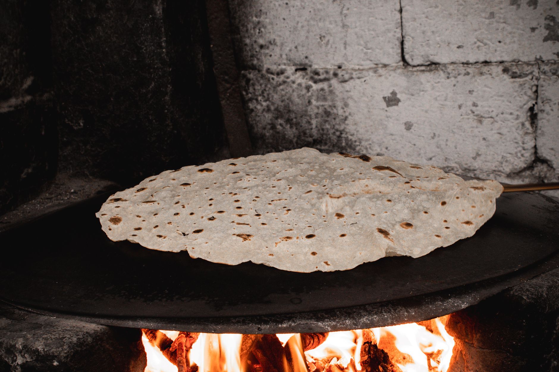 Pane carasau sardo, sottile e croccante