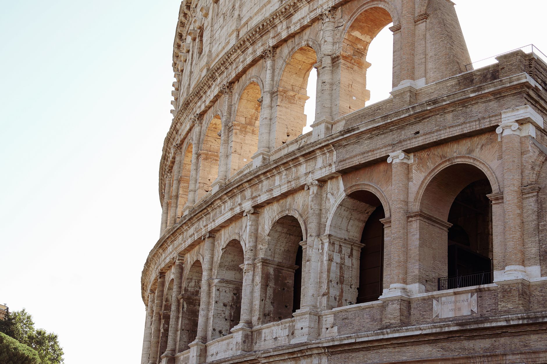 Architettura storica di un edificio religioso italiano