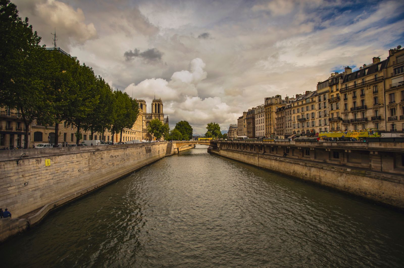 La Senna nel centro di Parigi