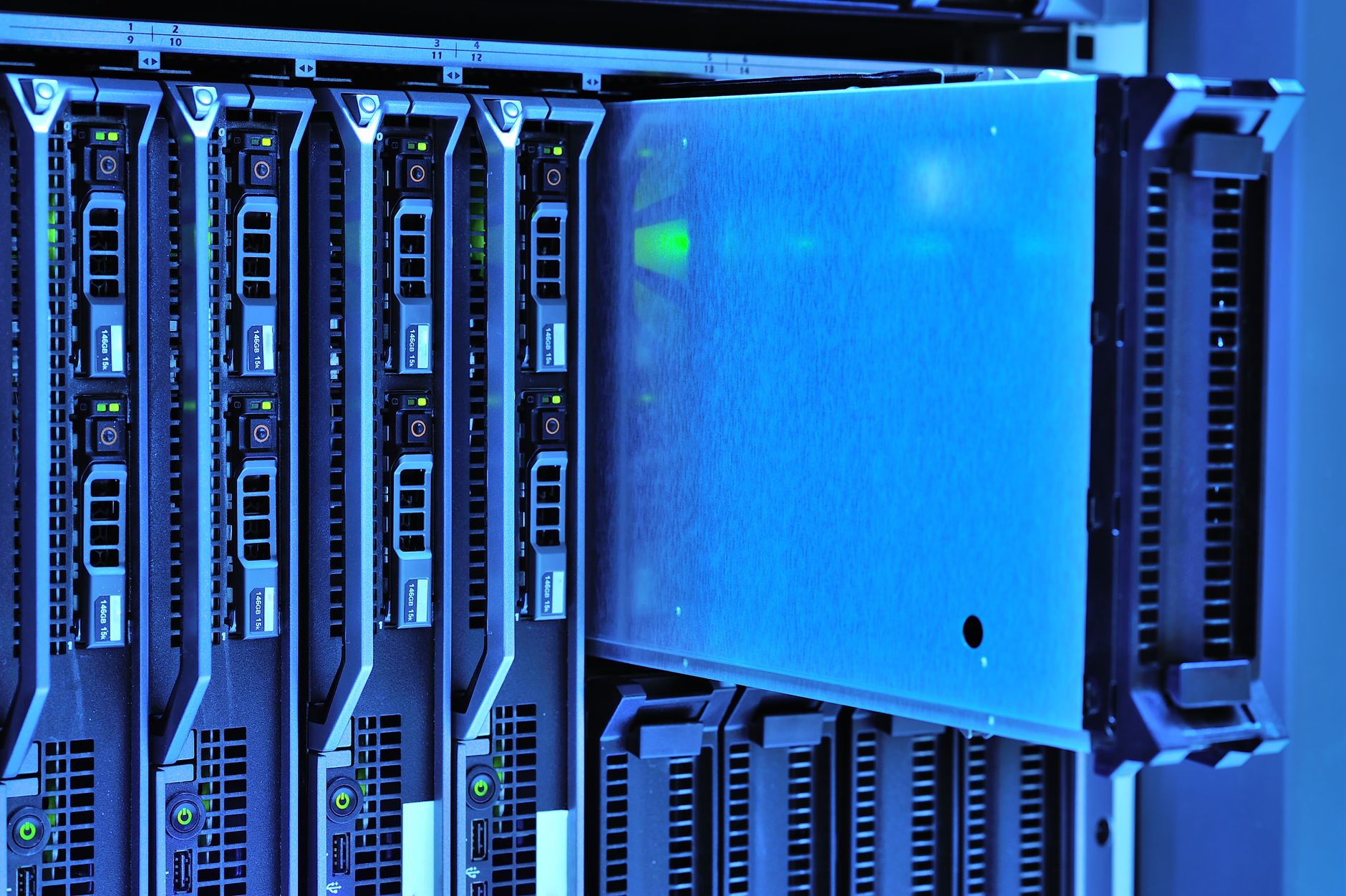 Vecchio computer degli anni Novanta