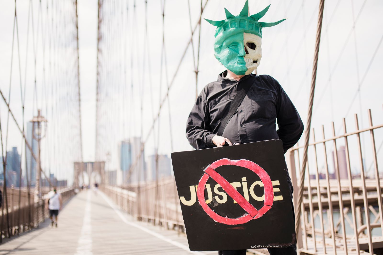 La Statua della Libertà di New York con il suo caratteristico colore verde