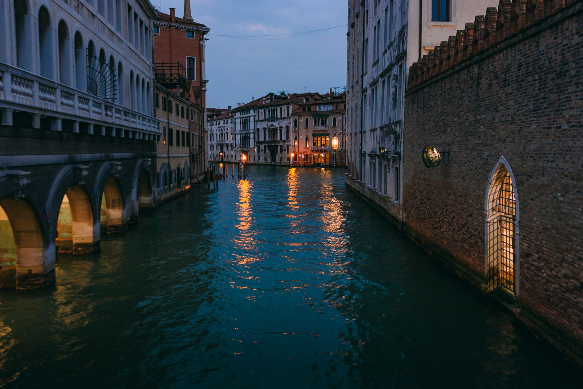 Il Canal Grande di Venezia con le imbarcazioni