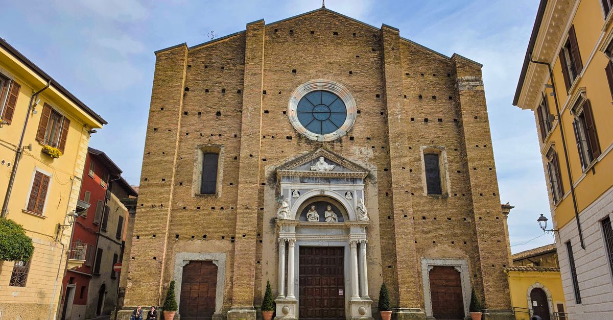 Basilica italiana simbolo della devozione popolare