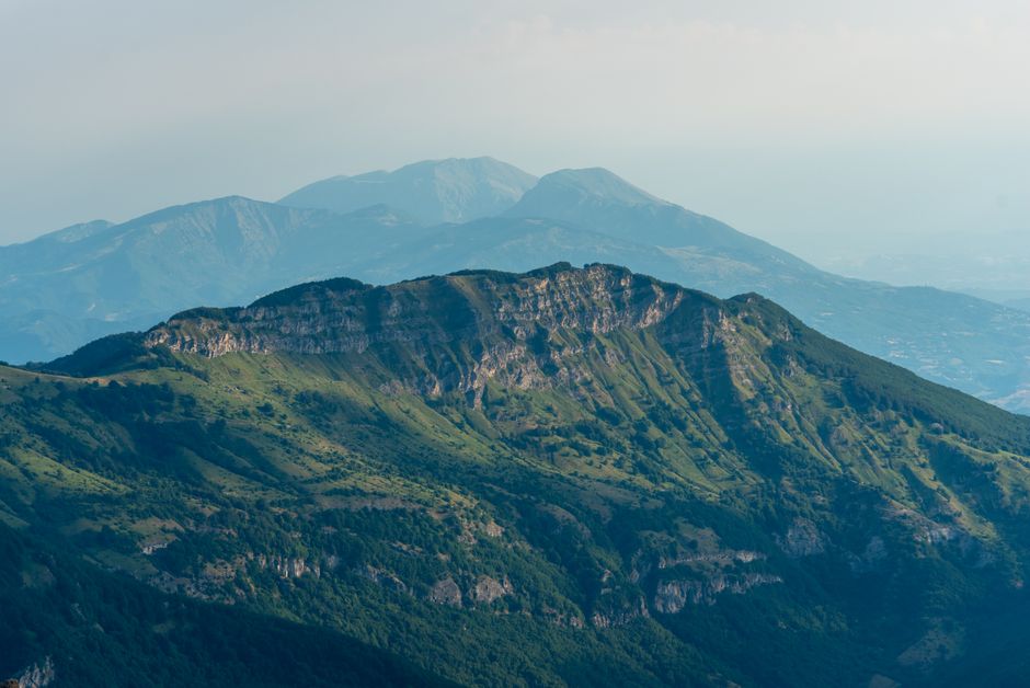 I monti Nebrodi custodiscono i luoghi legati alla vita dell'eremita.