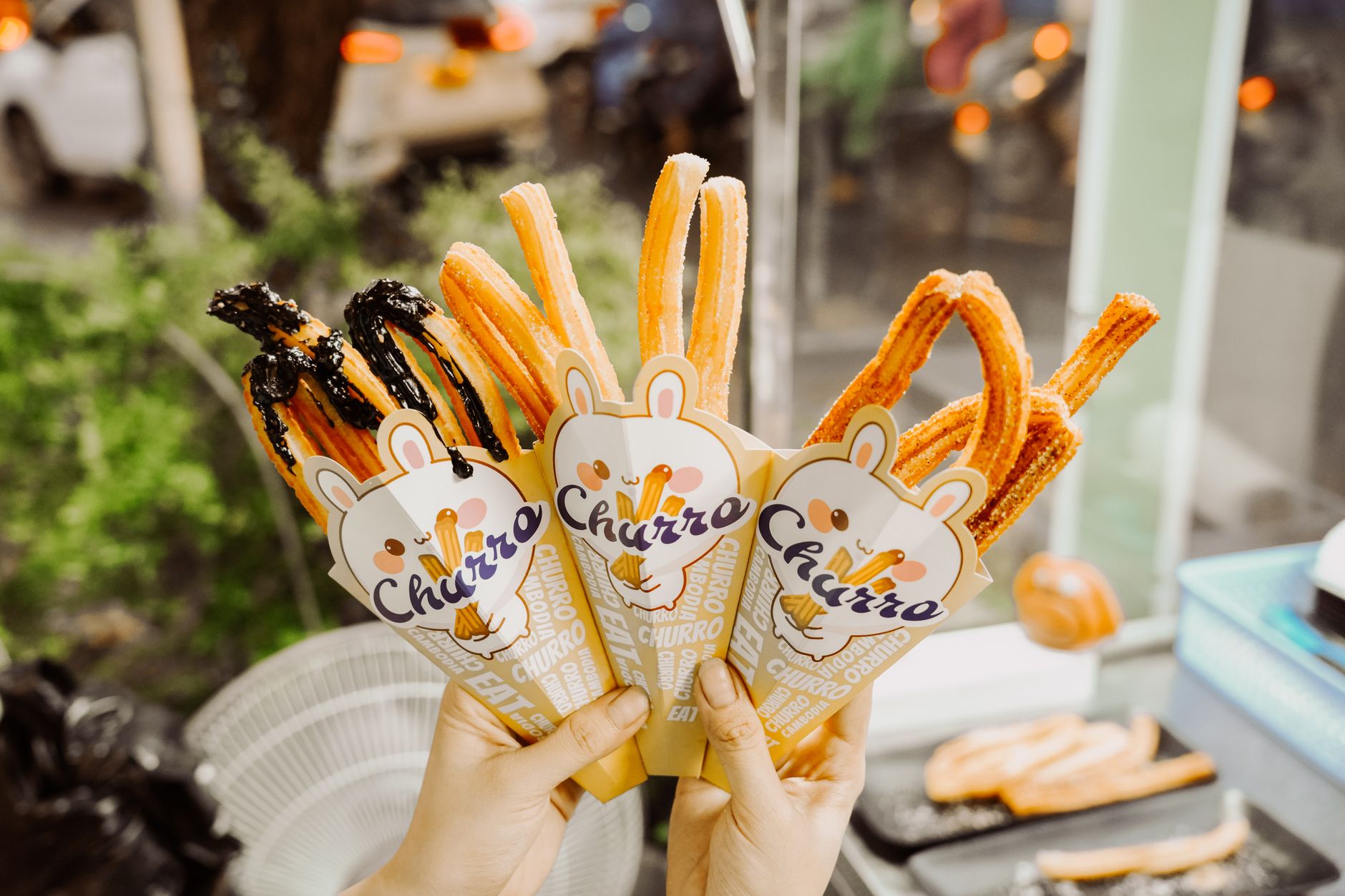 Churros croccanti su un piatto