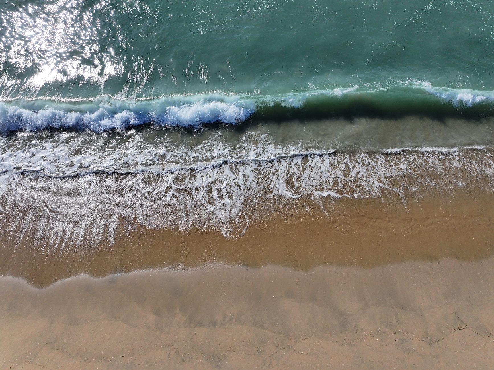 Onde dell'oceano viste dall'alto