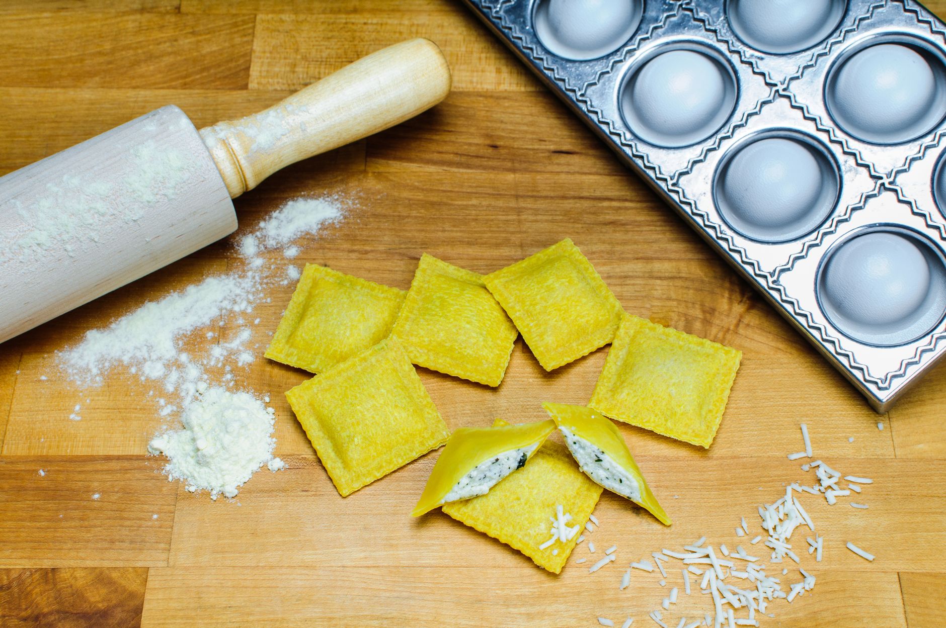 Preparazione artigianale di pasta fresca ripiena