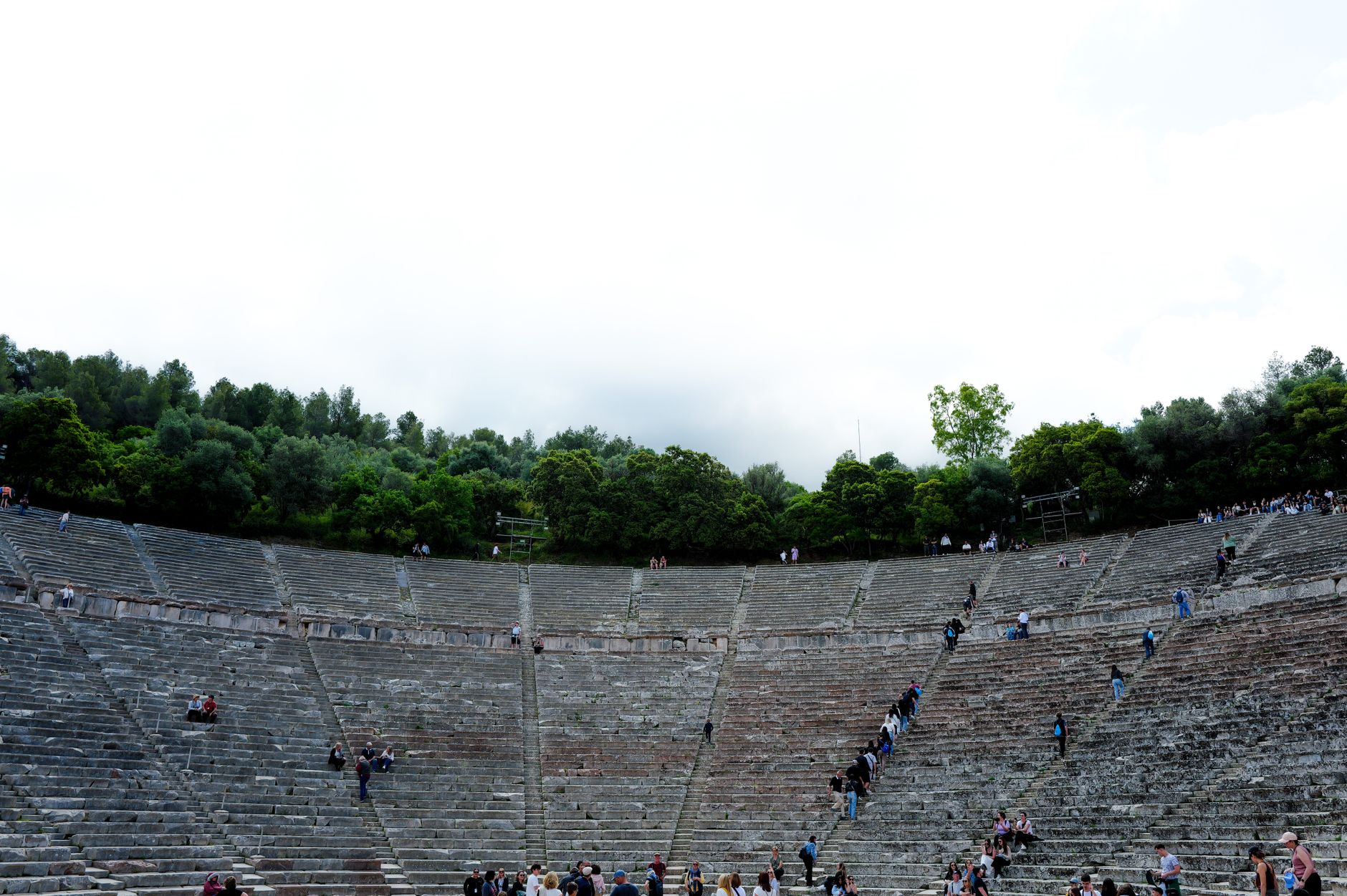 Antico teatro greco, luogo di nascita della tragedia